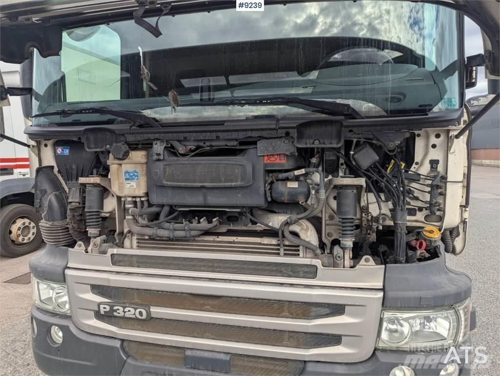 Scania P320 Bakwagens met gesloten opbouw