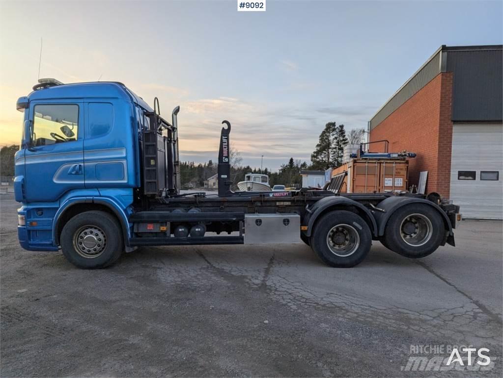 Scania R470LB6X2HHZ Vrachtwagen met containersysteem