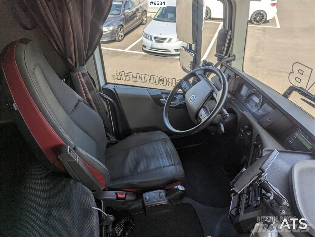 Volvo FH 84TR Vrachtwagen met containersysteem