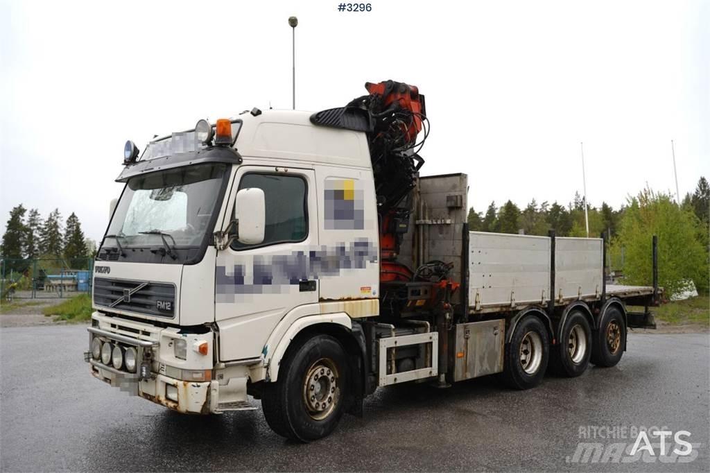 Volvo FM12-39 Vlakke laadvloer met kraan