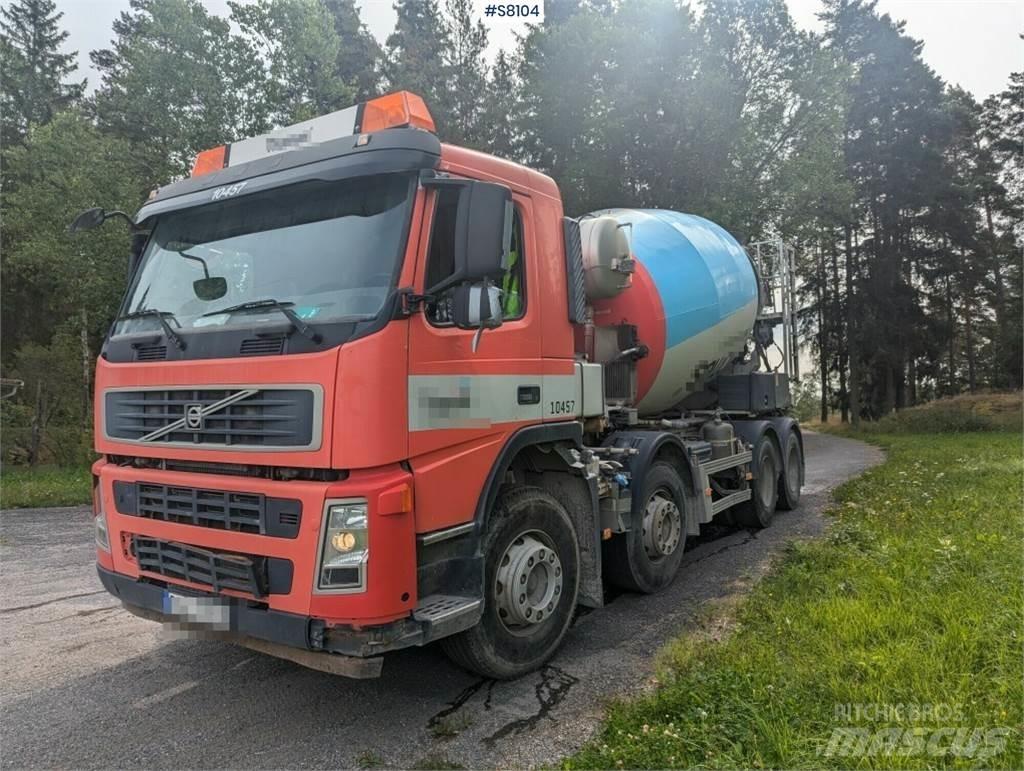 Volvo FM400 8X4 Betonmixers en pompen