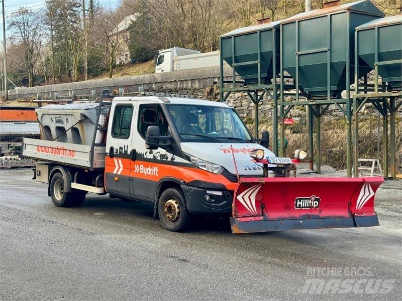 Iveco Daily Vlakke laadvloer met kraan