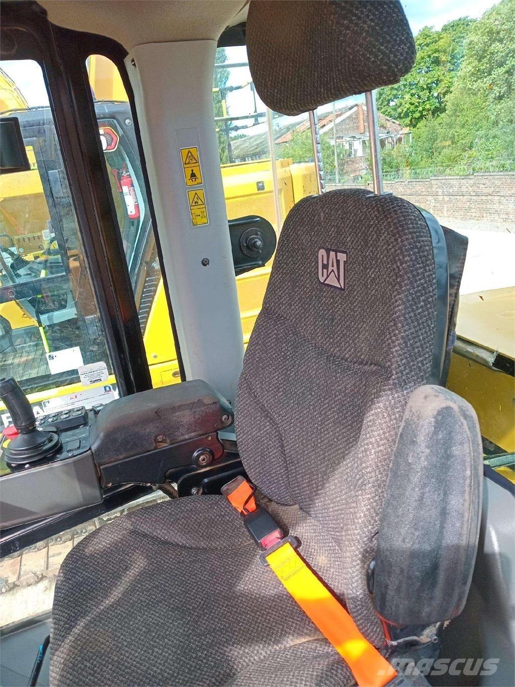 CAT CS 66 B Trilrolwalsen