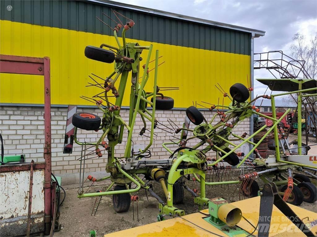 CLAAS VOLTO 870 Schudders
