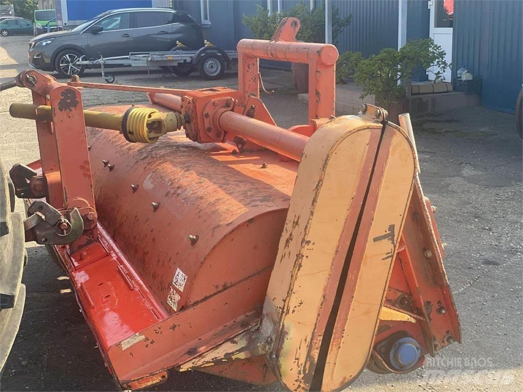 Dücker 300 Maaikneuzers