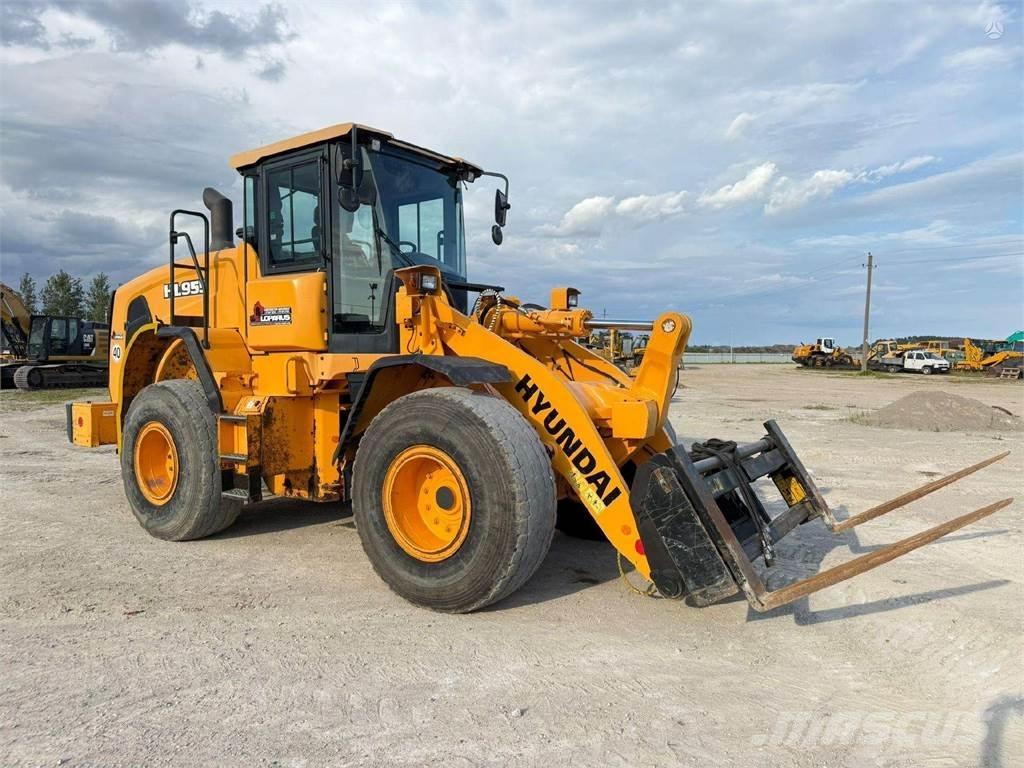 Hyundai HL 955 Wielladers
