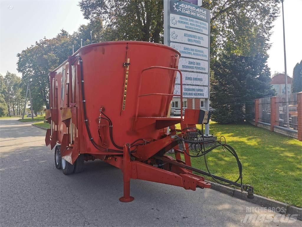  -Kita- PEECON Mengvoedermachines