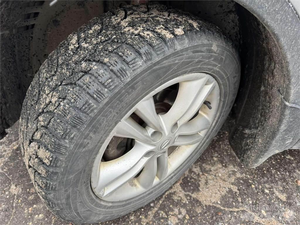 Nissan  Auto's