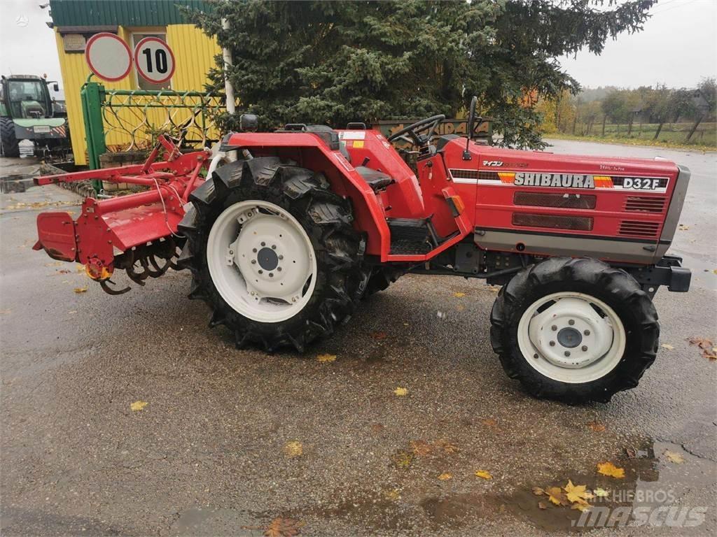 Shibaura D32f Tractoren