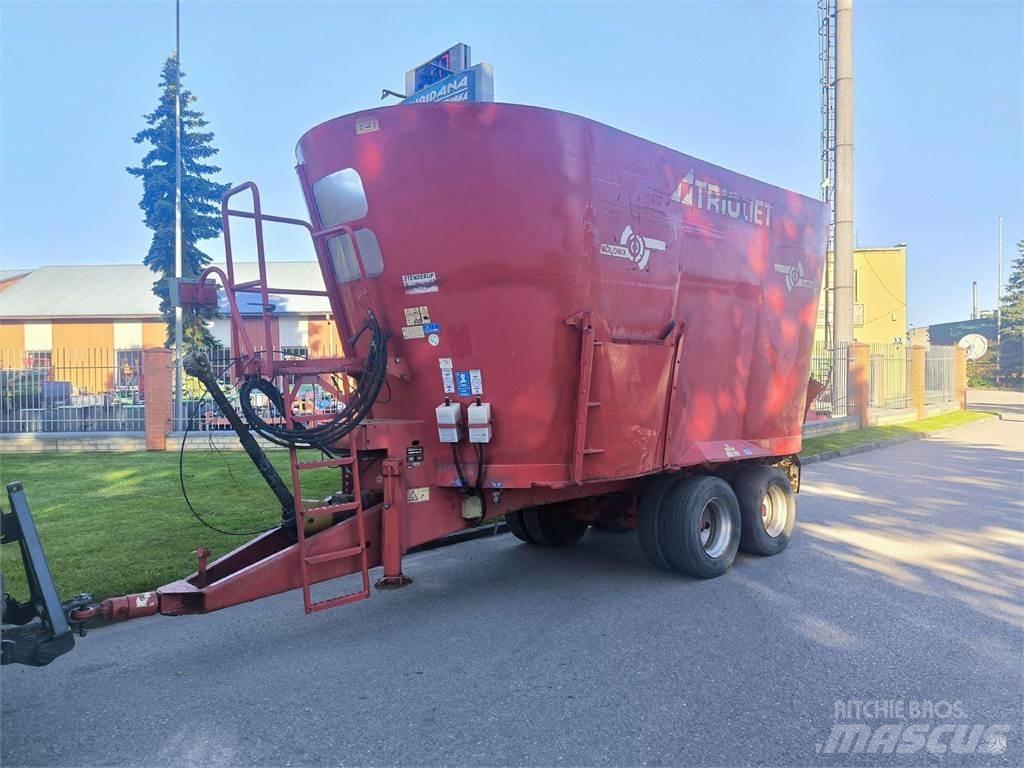 Trioliet sm2-24 Mengvoedermachines