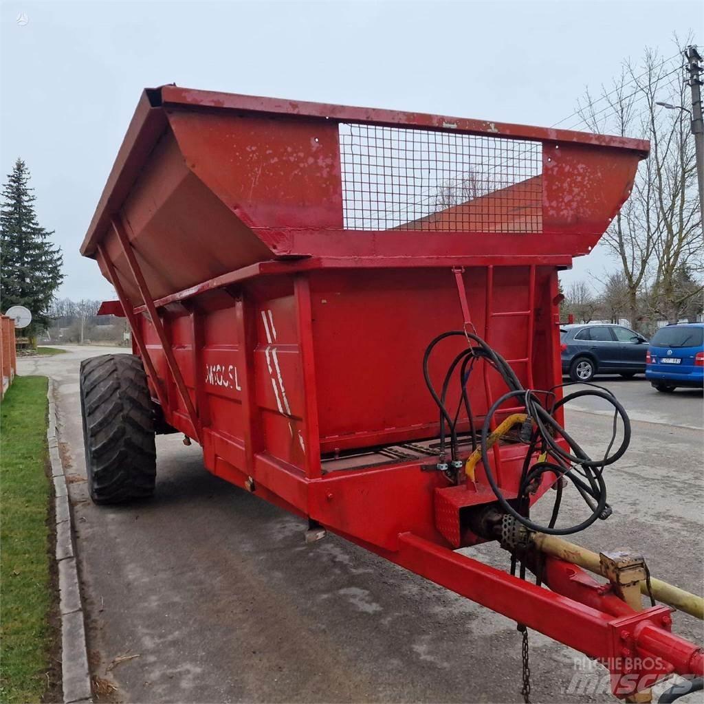  UM 105sls Balenhakselaars, -snijders en -afwikkelaars