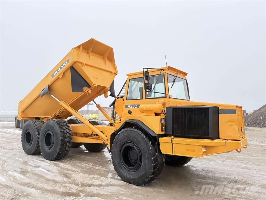 Volvo A25C Knik dumptrucks