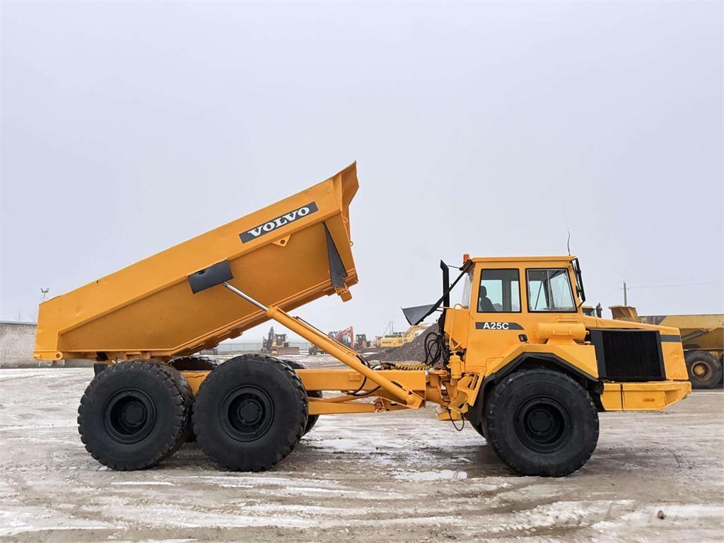 Volvo A25C Knik dumptrucks