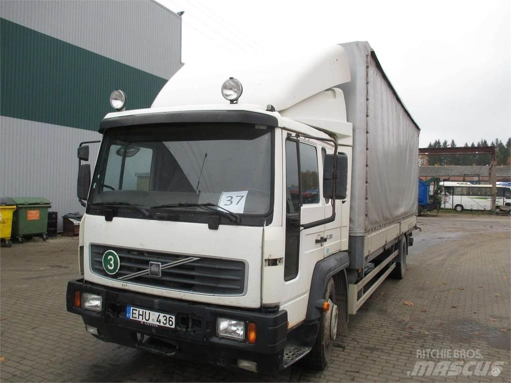 Volvo FL6 Schuifzeilopbouw