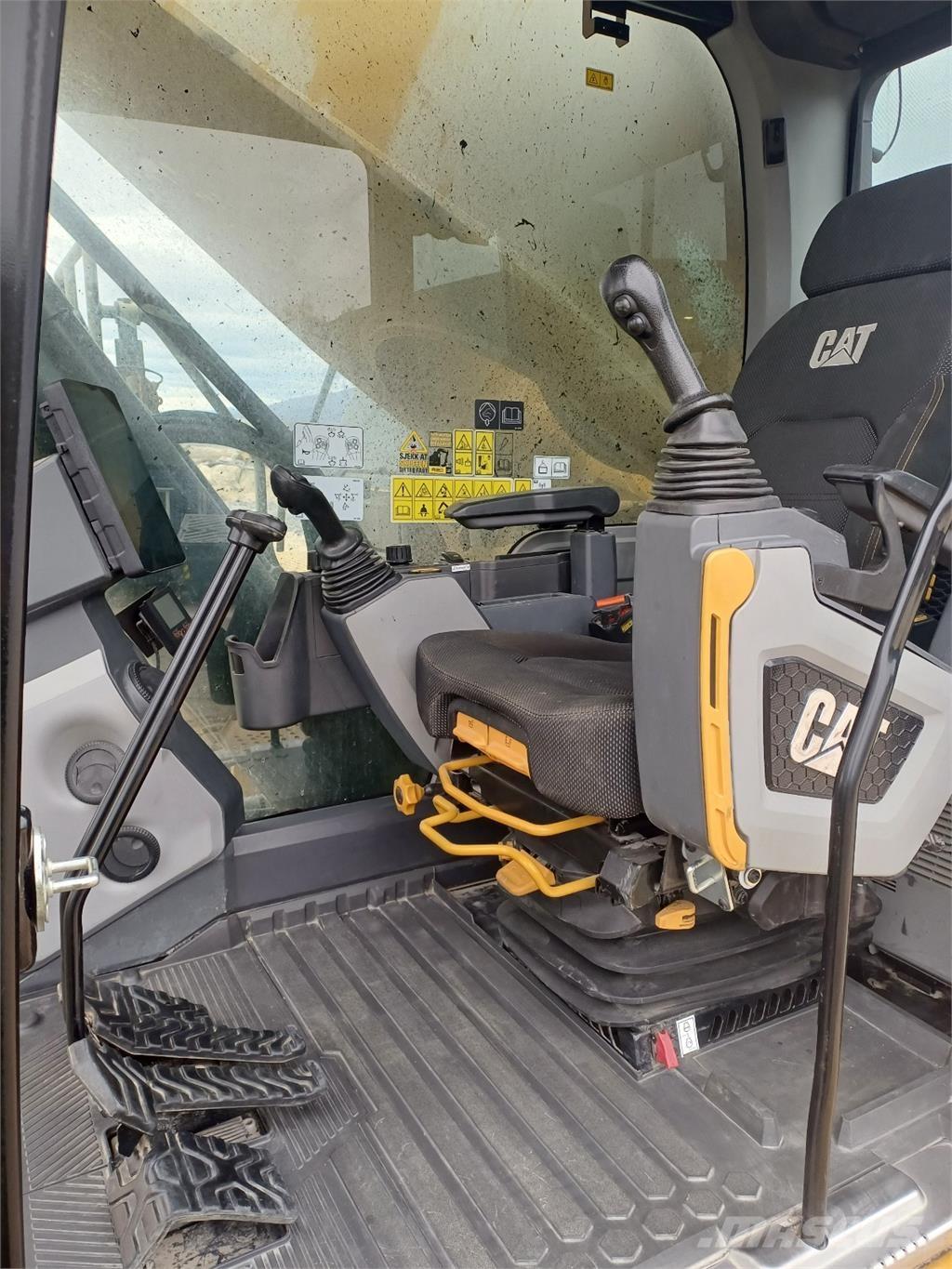 CAT 395 Rupsgraafmachines