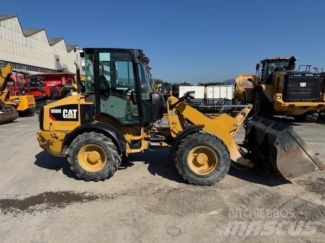 CAT 908M Wielladers