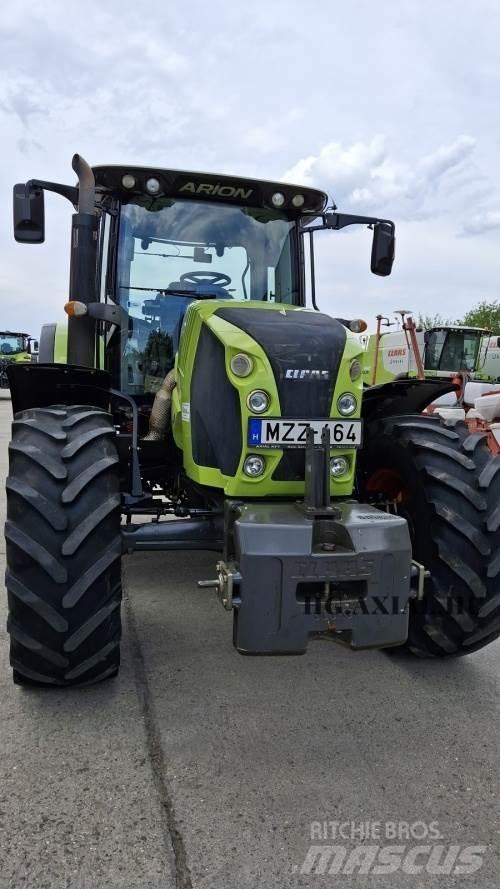 CLAAS Arion 640 Tractoren