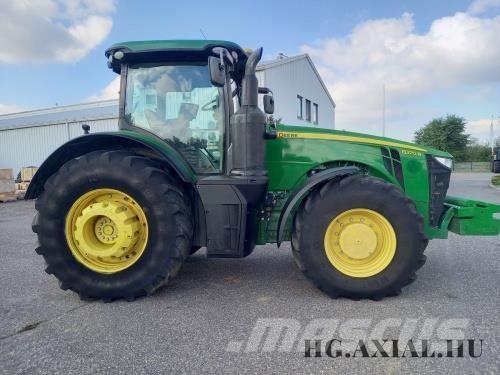 John Deere 8370R Tractoren