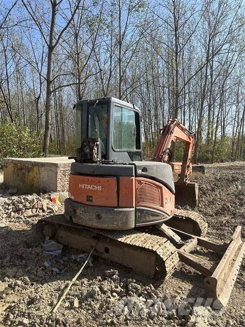 Hitachi ZX50 Rupsgraafmachines