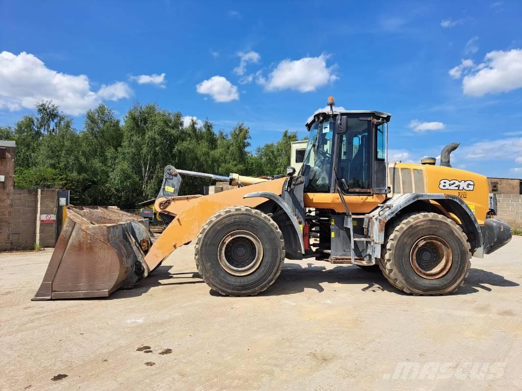 CASE 821 GXR Wielladers
