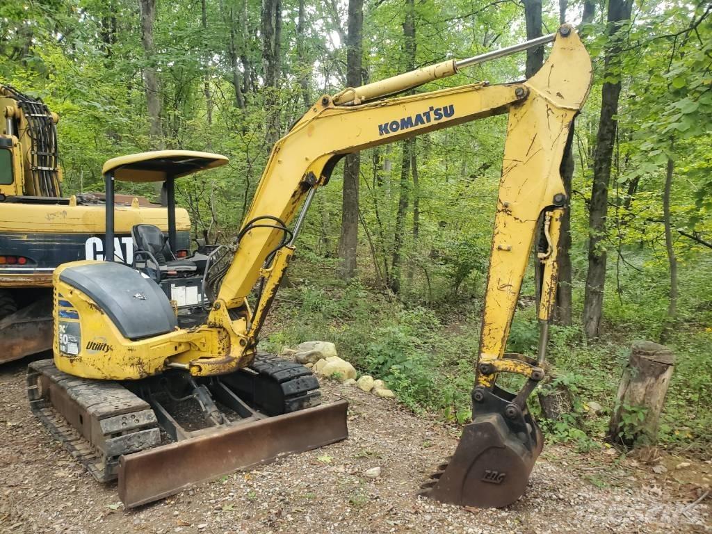 Komatsu PC50MR-2 Minigraafmachines < 7t
