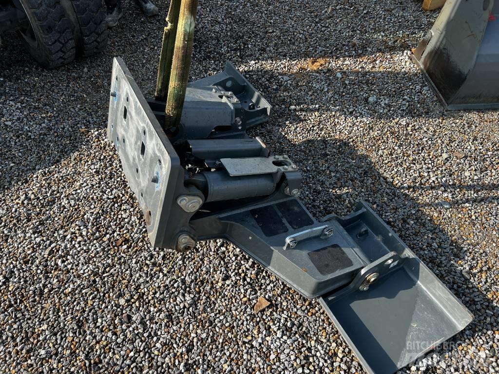 Wacker Neuson EW 65 Chassis en ophanging