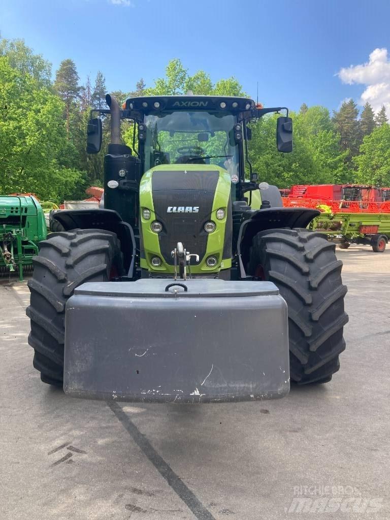 CLAAS Axion 960 Tractoren