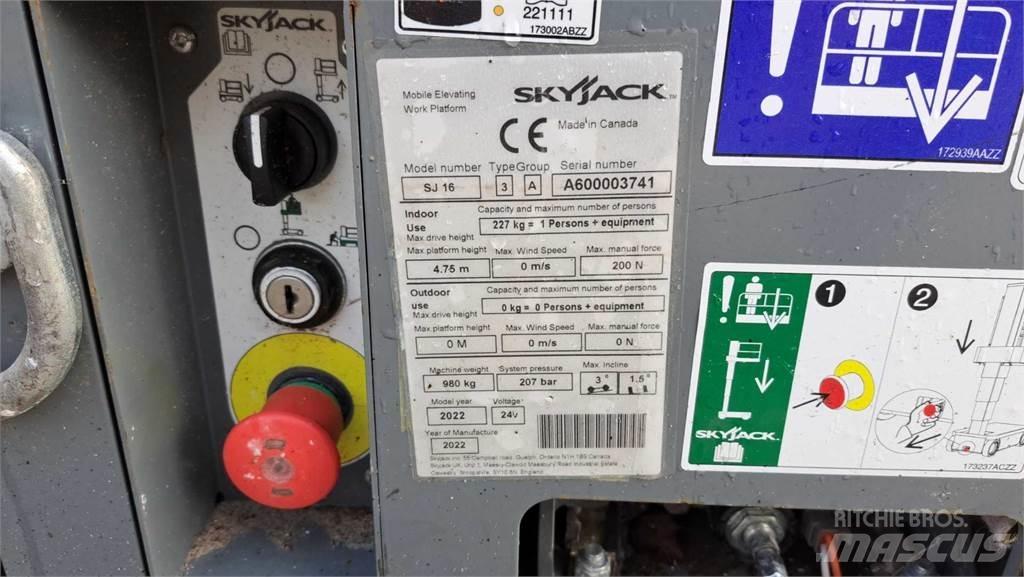 SkyJack SJ16 Andere liften en hoogwerkers
