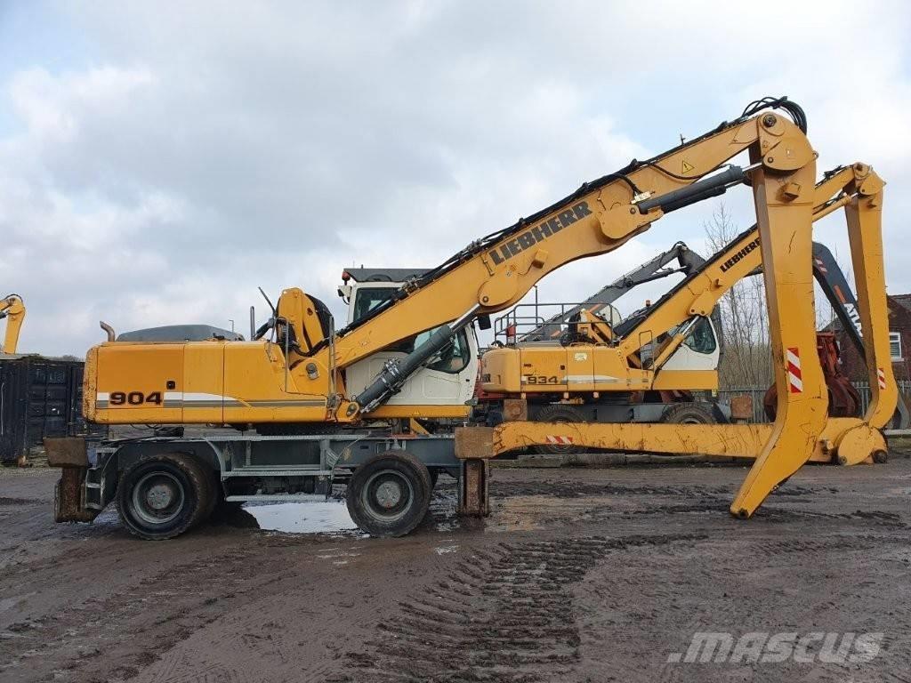Liebherr A 904 C Waste / industry handlers