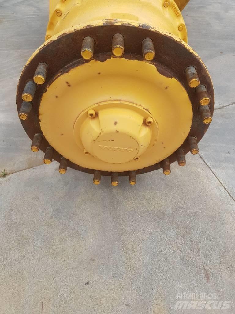 Volvo L110E Assen