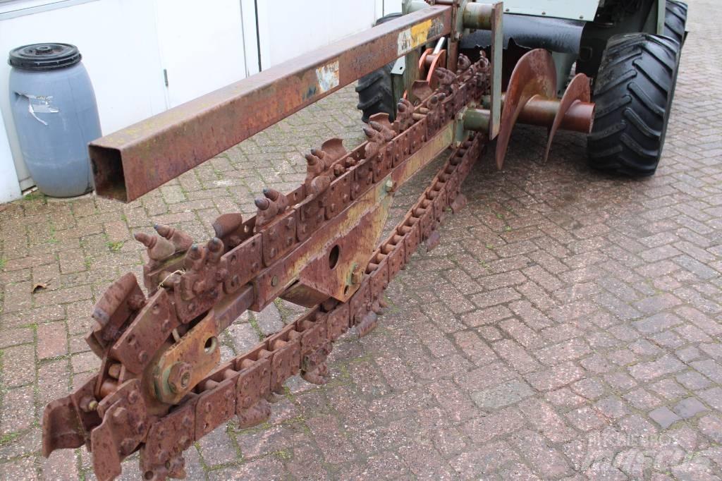 Ditch Witch 3210 Sleuvengravers
