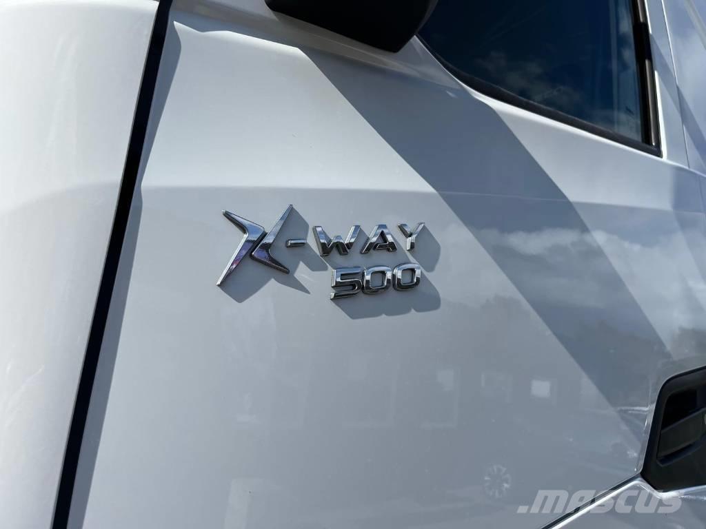 Iveco AS350X50YFS Chassis met cabine