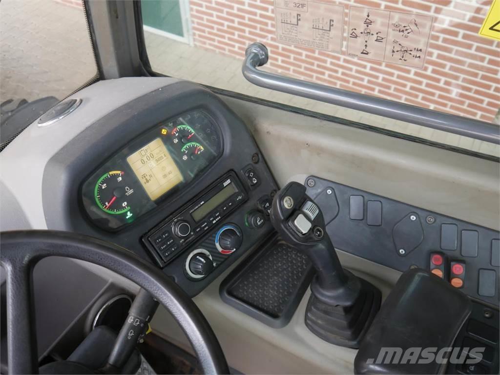 Case IH 321F Wielladers