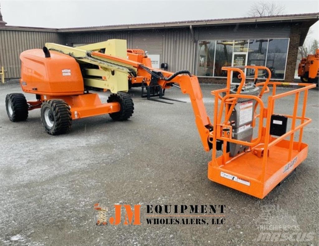 JLG 450 A Knikarmhoogwerkers