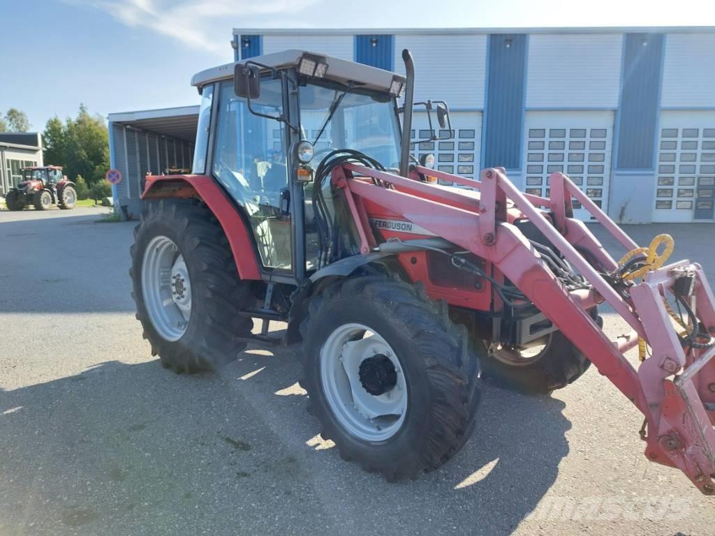 Massey Ferguson 4245 Tractoren