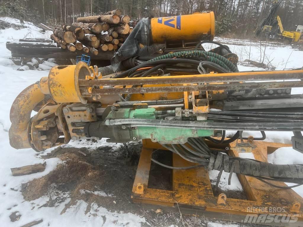 CAT 325 FL CR Surface drill rigs