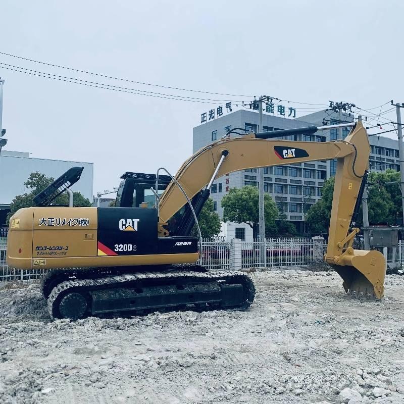 CAT 320 D Rupsgraafmachines