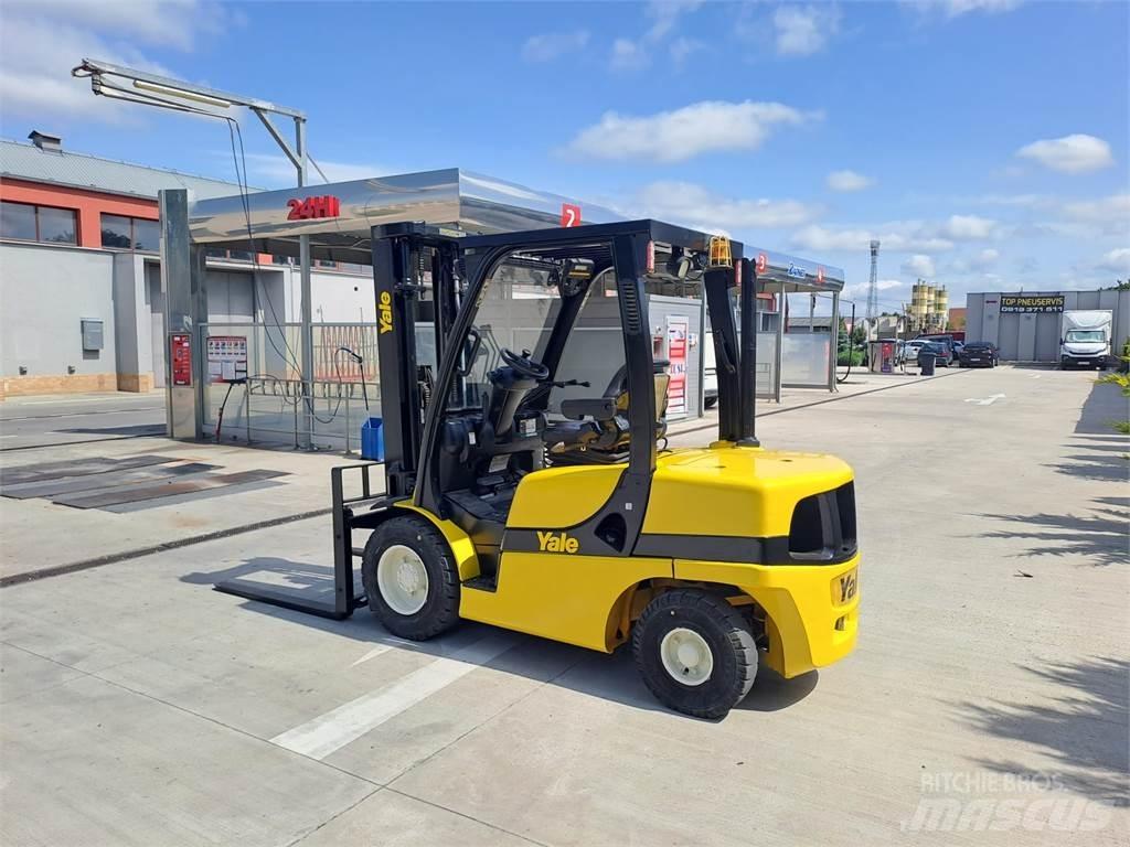 Yale GDP35VX Diesel heftrucks