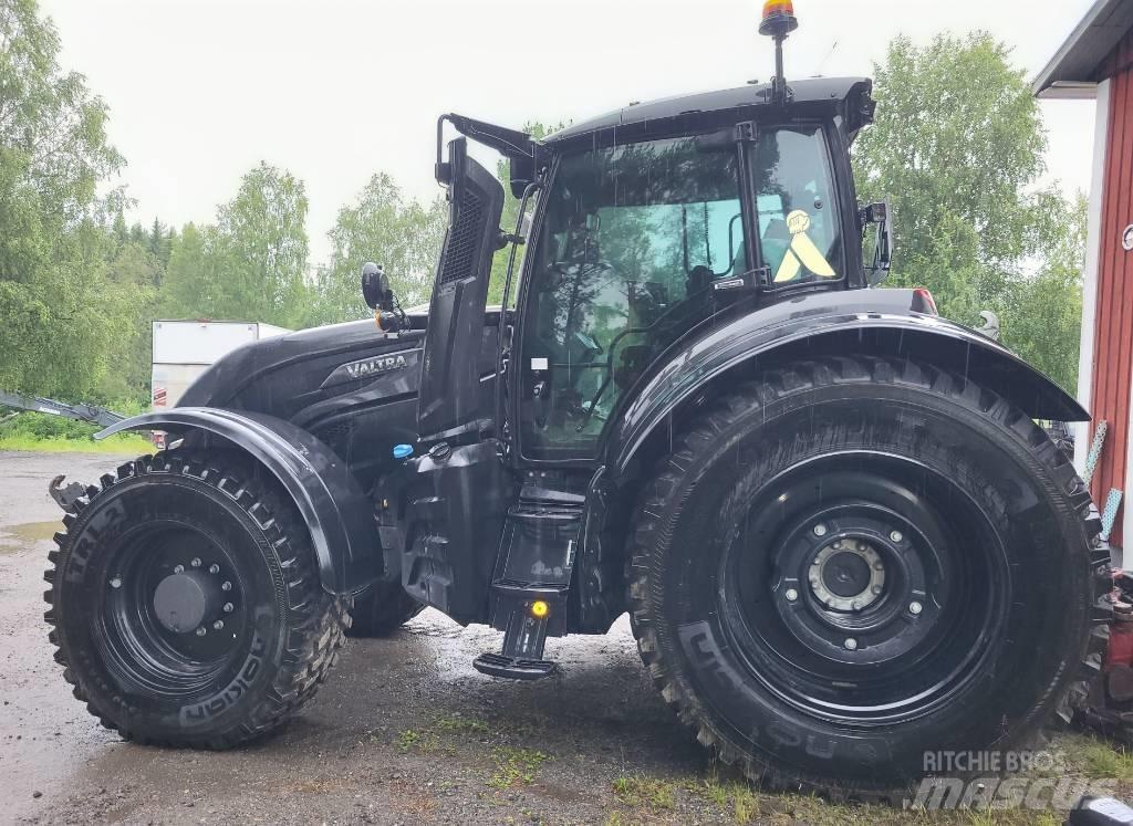 Valtra T 235 D Tractoren