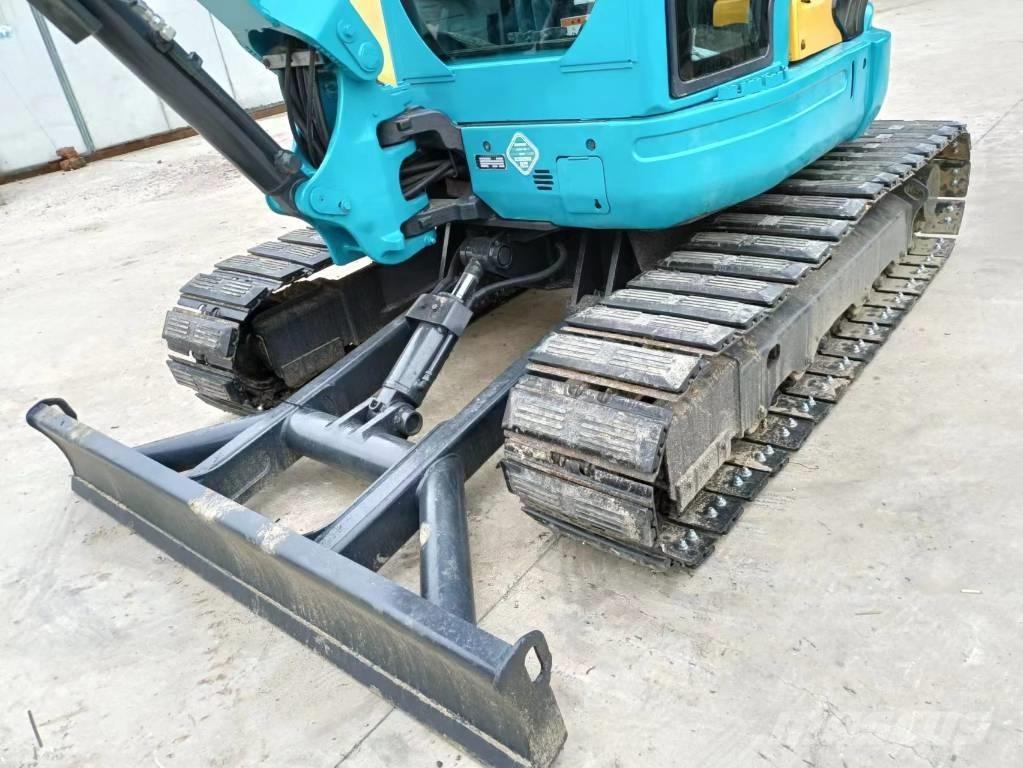 Kubota 155 Rupsgraafmachines