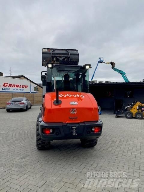Kubota R 090 Wielladers