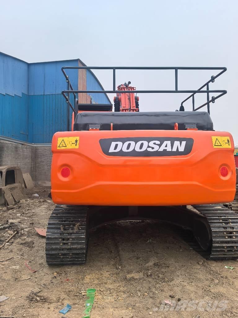Doosan DX300 Rupsgraafmachines
