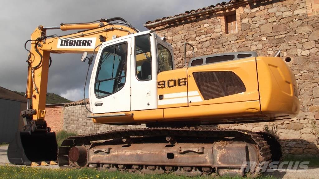 Liebherr R 906 LC Rupsgraafmachines