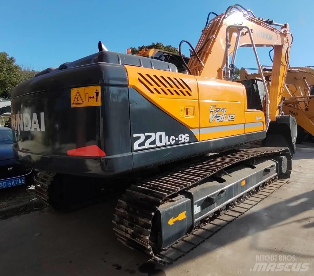 Hyundai 220LC-9S Rupsgraafmachines