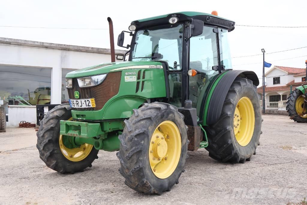 John Deere 5090 G Tractoren