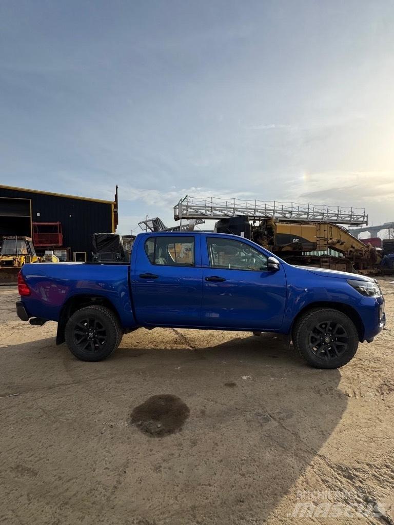Toyota Hilux Active Bestelwagens met open laadbak