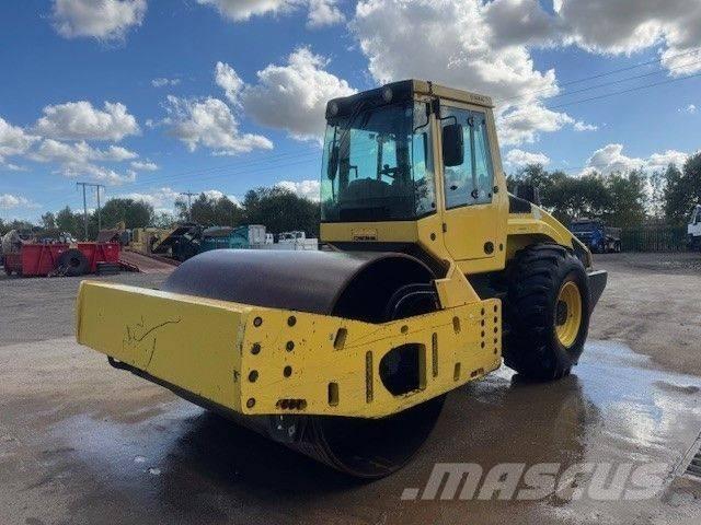 Bomag BW 216 DH-4i Trilrolwalsen