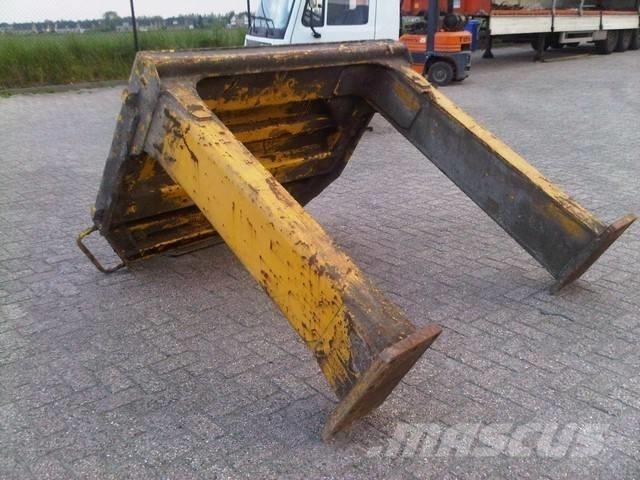 CAT 990 II Chassis en ophanging