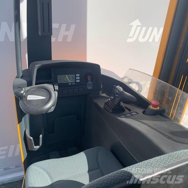 Jungheinrich ETV 214 Reachtruck voor hoog niveau