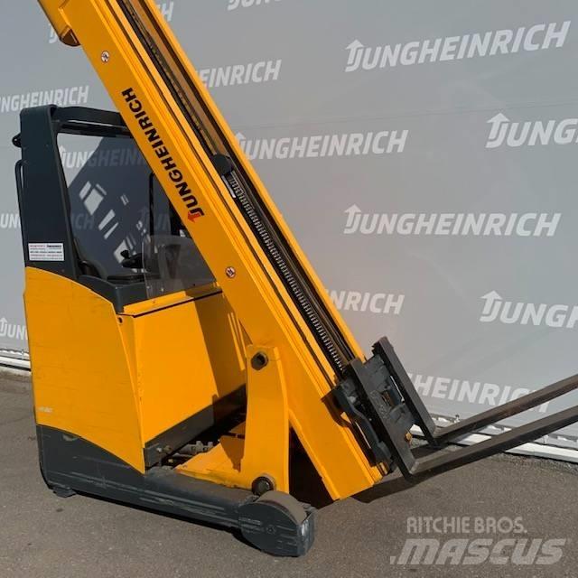 Jungheinrich ETV 214 Reachtruck voor hoog niveau